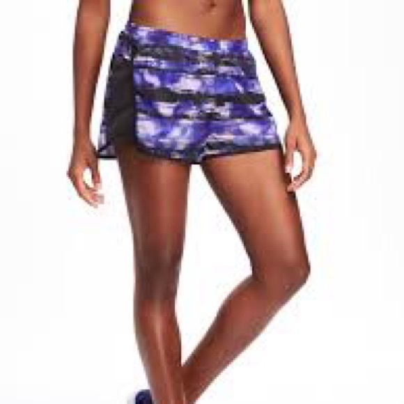 Old Navy Size S Women’s Go Dry Printed Run shorts Purple and Black - Picture 1 of 7